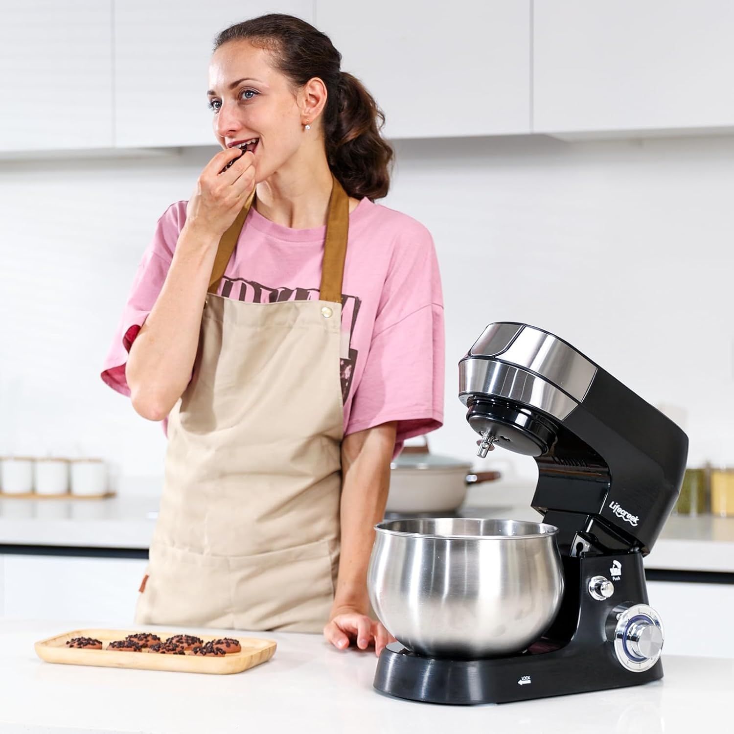 6-in-1 Multifunctional Stand Mixer, 5.3Qt 660W, 6-Speed Tilt-head, Electric Kitchen Mixer with Stainless Steel Bowl,Meat Grinder, Juice Blender (Black)